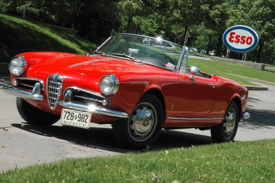  Alfa Romeo Giulietta Spider 1961 года  (фото 30 из 36)
